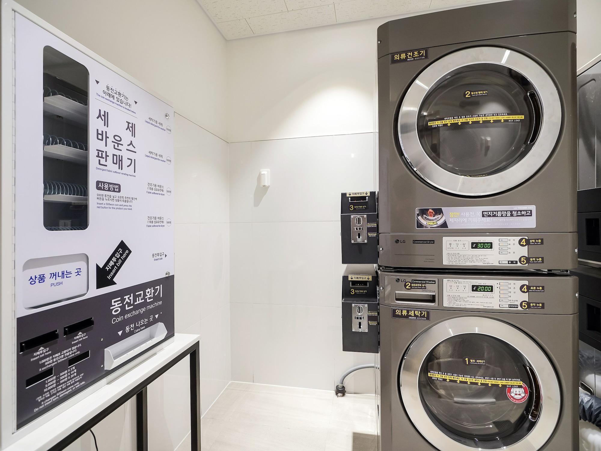 Henn Na Hotel Seoul Myeongdong Exteriör bild